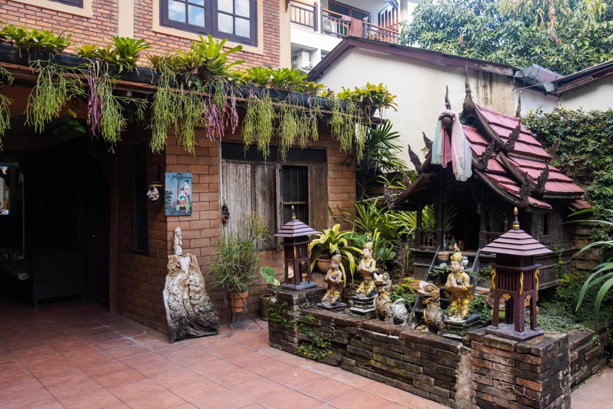 Hotel S.K. House 1 Chiang Mai Exterior foto
