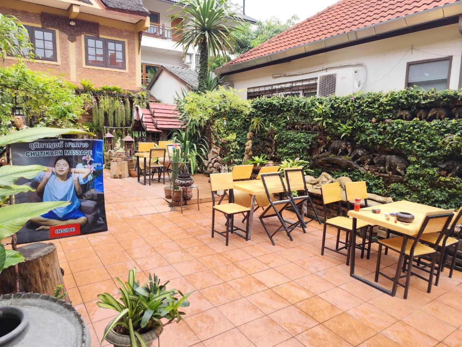 Hotel S.K. House 1 Chiang Mai Exterior foto